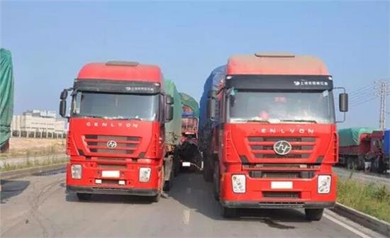 十八轮大卡车，极限卡车司机的征程