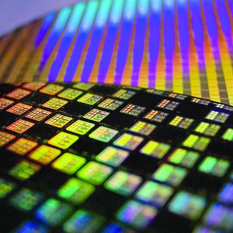 破冰行动，2025传奇sf激情榜破解假热闹陷阱