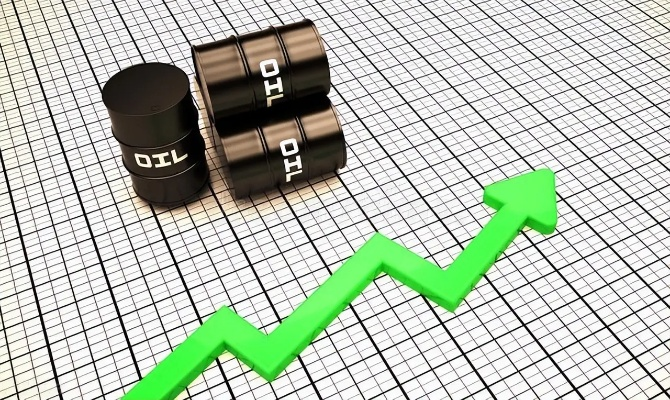 2024年油价迎来第八次上涨：92号汽油涨幅0.11元