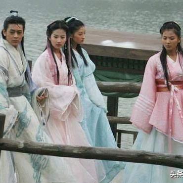 天龙八部sf刚开新服怎么挑？骨灰玩家亲测这3招防坑术