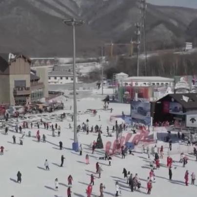 传奇sf2025最靠谱的榜单，冰雪单职业服霸榜前五!