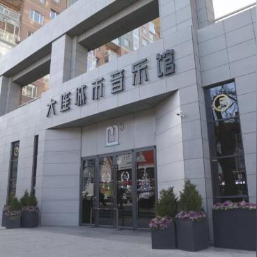 探秘手游公益服大全，机遇与风险并存的游戏世界