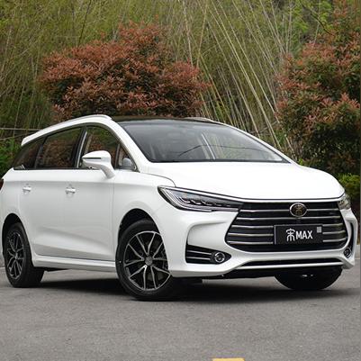 皇牌空战5下载：经典空战游戏，重温飞行射击的乐趣！