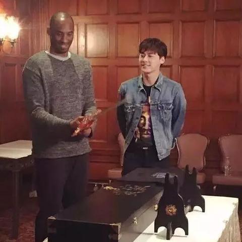 花心直播APP下载最新版：免费下载，尽享精彩直播盛宴！