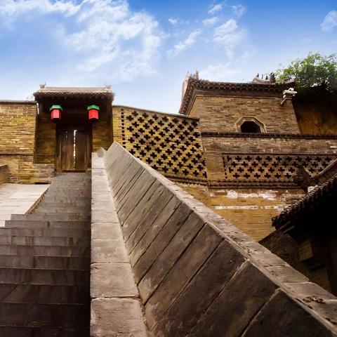 山顶制胜攻略揭秘！《堡垒之夜》山顶作战技巧大公开