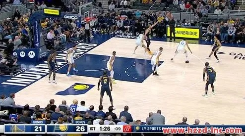 球场风云，一个篮球两个在上面40分钟的较量