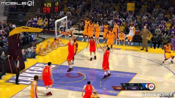 NBA LIVE 10深度体验:揭秘篮球盛宴中的五大绝技攻略 NBA LIVE 10深度体验:揭秘篮球盛宴中的五大绝技攻略