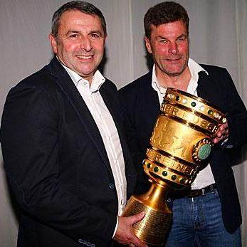 《堡垒之夜》多尔汉堡套装测评:强壮头目解析,套装强度大揭秘! 《堡垒之夜》多尔汉堡套装测评:强壮头目解析,套装强度大揭秘!