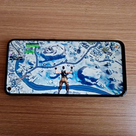 《堡垒之夜》跳伞选址攻略：揭秘最佳落点技巧