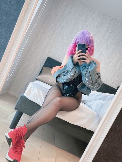 黑丝兔女郎COS樱花妹惊艳亮相,2B角色性感变身游戏攻略揭秘 黑丝兔女郎COS樱花妹惊艳亮相,2B角色性感变身游戏攻略揭秘