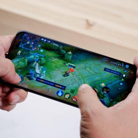 如何点亮qq飞车图标,条件需要满足哪些要求