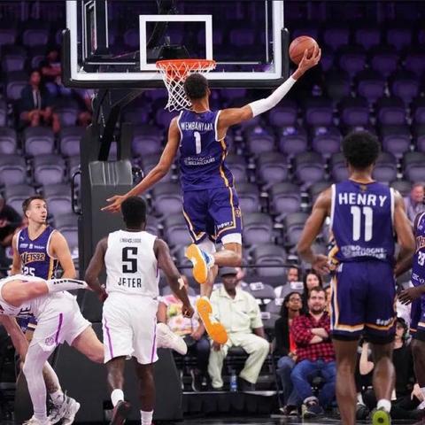 NBA2K16MC选秀攻略:赛季制最强阵容打造技巧揭秘 NBA2K16MC选秀攻略:赛季制最强阵容打造技巧揭秘