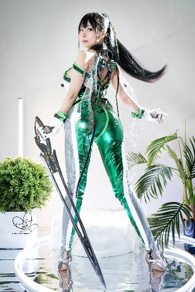 《剑星》手办AI体模惊艳亮相，细节还原至臻完美，AI技术革新收藏新宠