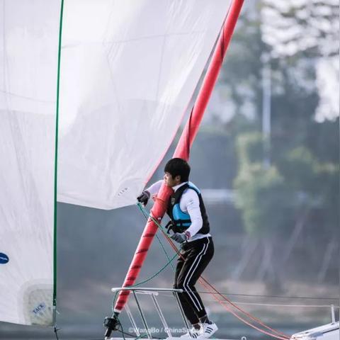 《名将杀》预约开启：16种身份玩法，策略杀牌新体验，一触即发！