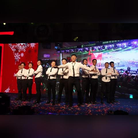 《我的世界》圣诞老人建筑盛宴：独家揭秘节日建筑新亮点