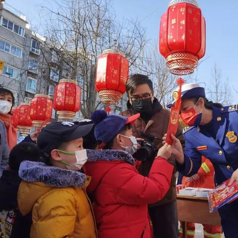 梦幻元宵节，灯谜相伴，温暖老人时光