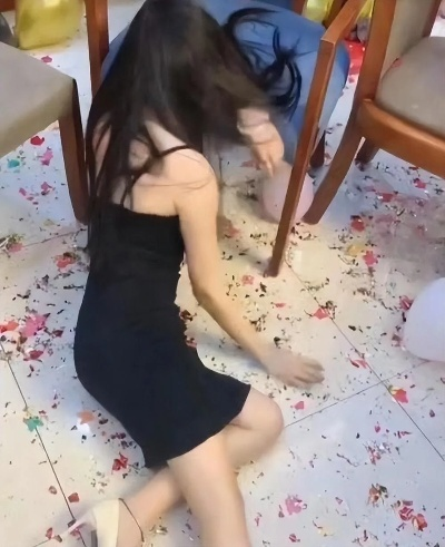 我本沉默服务端,女生喝醉酒后都会做哪些离谱的事