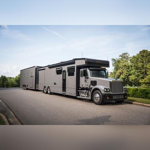 堡垒之夜游乐场露营足迹搜寻攻略，解锁神秘宝藏新玩法