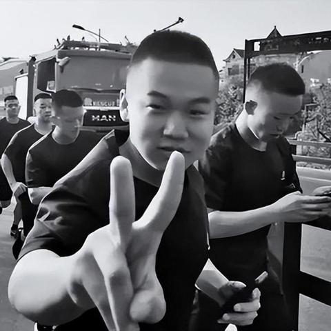 超级救火队免费版手游:勇敢消防员,拯救被火焰吞噬的城市! 超级救火队免费版手游:勇敢消防员,拯救被火焰吞噬的城市!