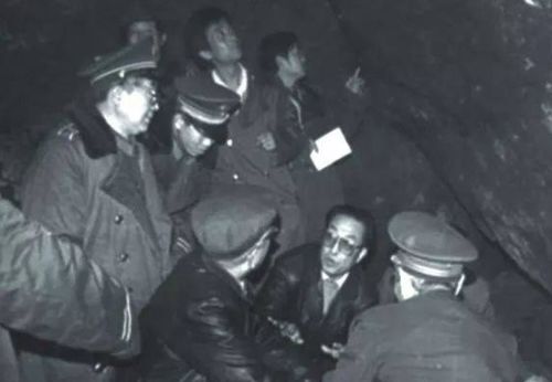 偷匪三合一,他们的命运如何? 偷匪三合一,他们的命运如何?