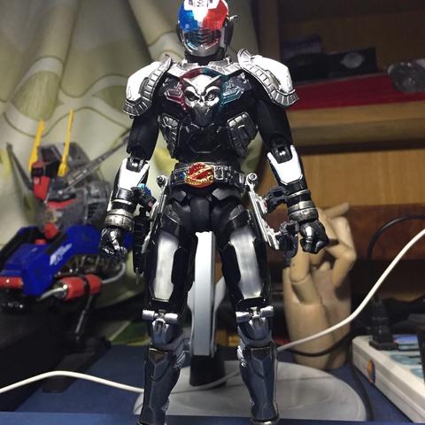 口袋妖怪黑白2伊布（  哪个进化形态最强）