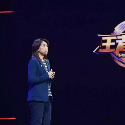 qq飞车北极光（  怎么才能开到）