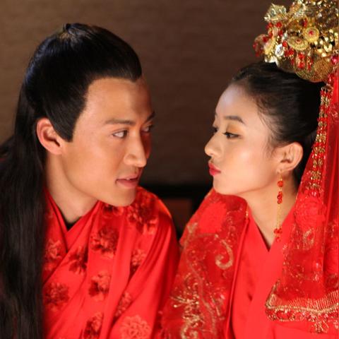 寻找心动游戏？这些游戏开局就能上女角色！