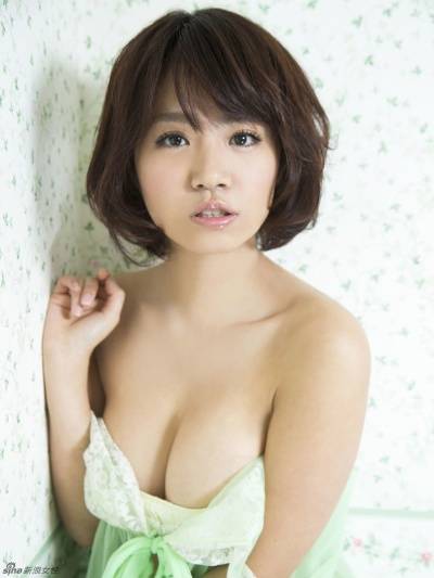 菜乃花性感写真DVD大赏：揭开日本写真偶像的光鲜背后