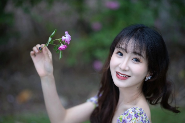 花儿直播:带给你明媚笑容,焕然新生的感觉 花儿直播:带给你明媚笑容,焕然新生的感觉