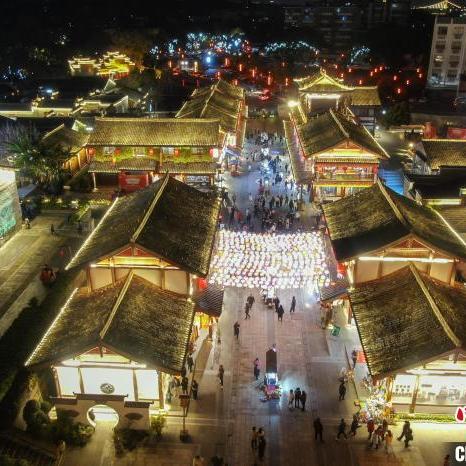 2025天龙端游盛典：无人机璀璨点亮江南璀璨之夜