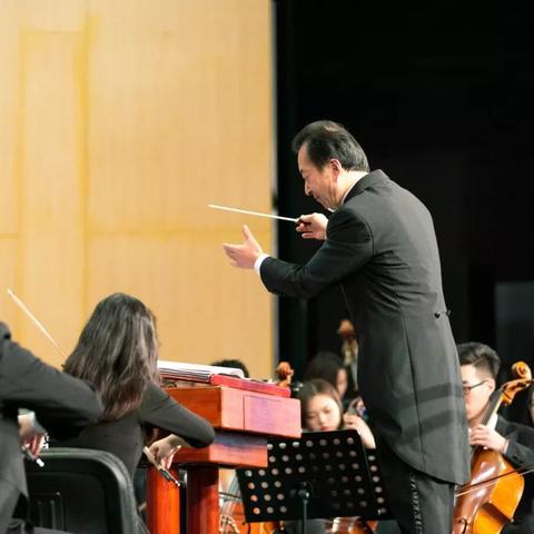 手游福利盛宴！变态版排行，独家盒子APP推荐必看