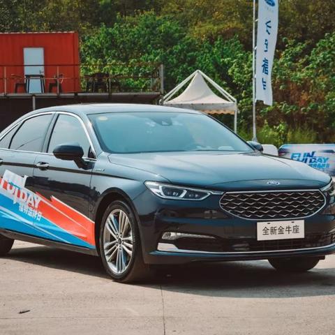 《荒野迷城》周年狂欢盛典来袭!福利大放送,惊喜抽奖享不停,畅玩新体验! 《荒野迷城》周年狂欢盛典来袭!福利大放送,惊喜抽奖享不停,畅玩新体验!