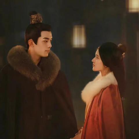 《第五人格》演绎之星时装惊艳登场，星汉璀璨奇珍限时抢！