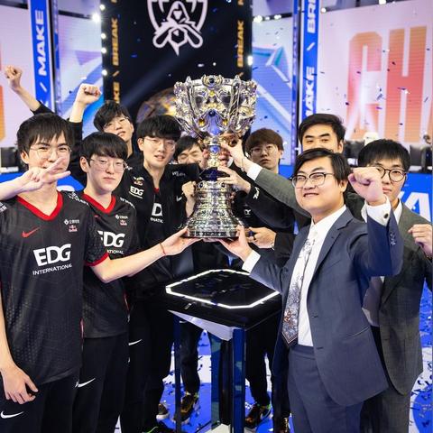 2021 五月幸运召唤师，峡谷中的惊喜邂逅