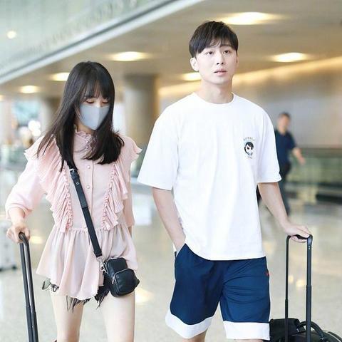 郑爽一天五次什么情况?知情人士揭秘细节! 郑爽一天五次什么情况?知情人士揭秘细节!