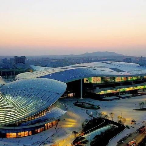 亚冠联赛ACL英雄联盟传奇杯：电竞盛宴，强强联手再掀热潮