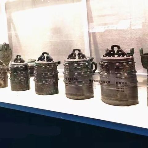 英雄联盟排位等级要求,怎样才能打上青铜