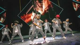 《幻想生活i》独家时装盛宴,尽享个性魅力新潮流 《幻想生活i》独家时装盛宴,尽享个性魅力新潮流