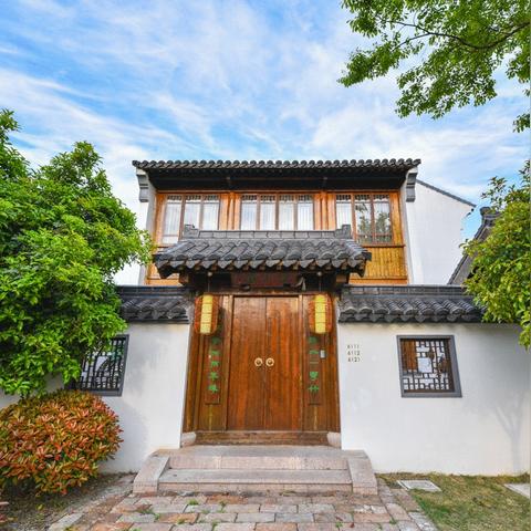 春意原野默偶攻略：高效寻位路线详解，轻松解锁隐藏宝藏