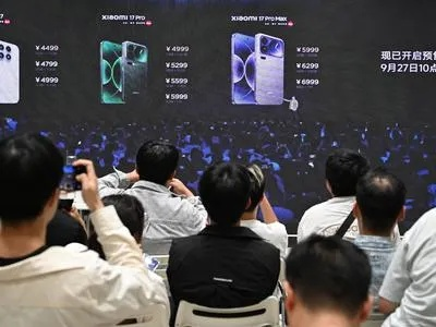 昊铂新品发布会惊现赖账风波，中奖用户怒斥“苹果17玩不起”