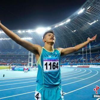 赛道传奇苏炳添退役感言：热爱的跑道，再见！