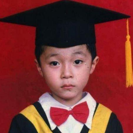 哭泣少女乐队为什么能让玩家深夜循环？从隐藏曲到情绪共鸣的3层游戏密码