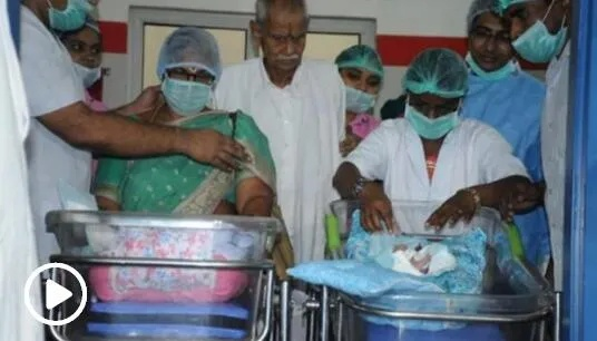 印尼孕妇分娩连遭拒收，第五医院途中母子双亡悲剧发生