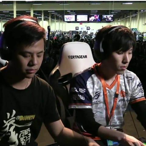 拳皇 2000 风云再起加强版，格斗经典的魅力延续