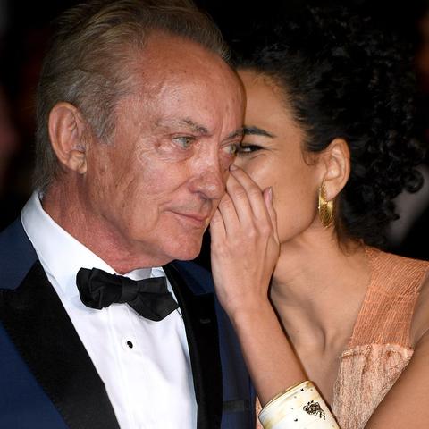 乌多·基尔离世，哀悼小岛传奇：时代符号新篇章