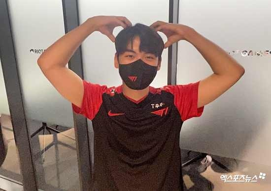 泪目！离队视频幕后故事感动网友，揭秘gumayusi首播心路历程