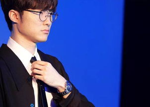 Faker第八冠荣耀，电竞精神共筑人类辉煌