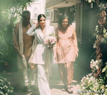 印度婚礼惊现辣眼秀场，前妻穿搭引热议！