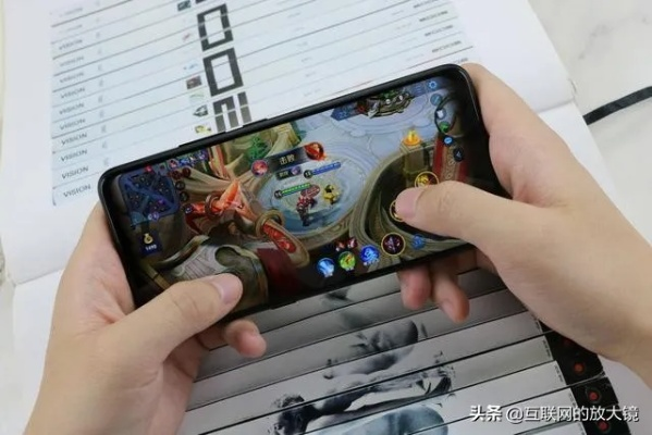 6300手机还能玩什么？2025老玩家私藏3款高自由度神作，每款都能肝出成就感