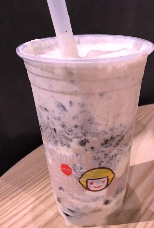 三个月喝掉1000元奶茶？游戏玩家的「快乐补给」里藏着哪些隐形逻辑？